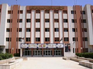 البيروني لا تعالج الجزراويين &laquo;الأجانب&raquo;