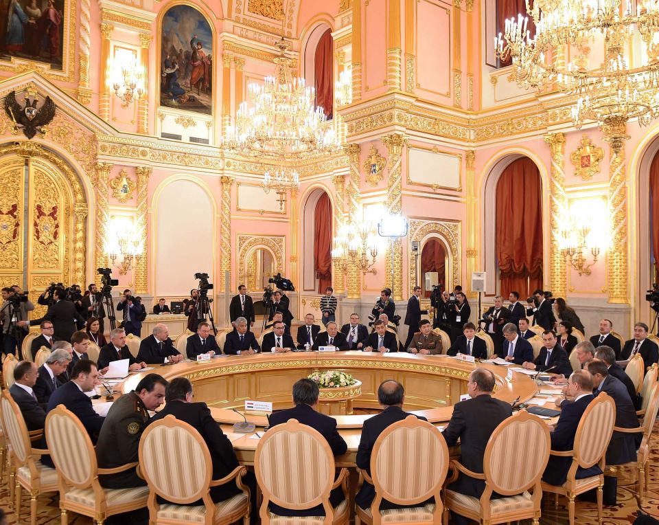 البنتاغون يمول مختبرات بيولوجية في أرمينيا وكازخستان