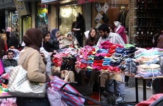 أصحاب البسطات... عمال سابقون