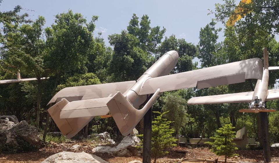لبنان (أنباء أولية): إنزال بطائرات شراعية تحمل مقاومين إلى شمال فلسطين المحتلة وقرابة 20 مسيّرة