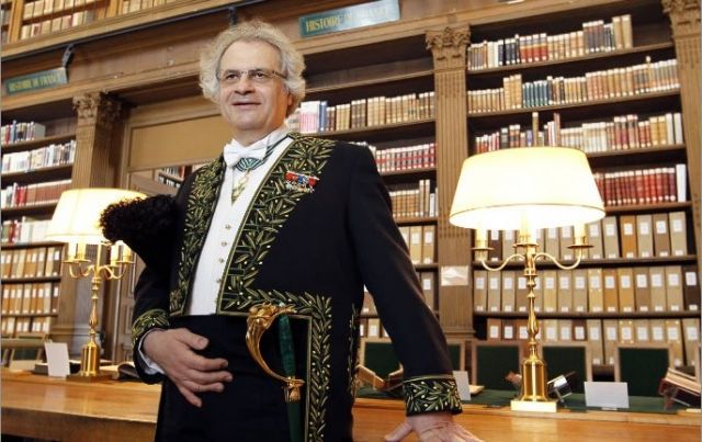 أمين معلوف في الأكاديمية الفرنسية