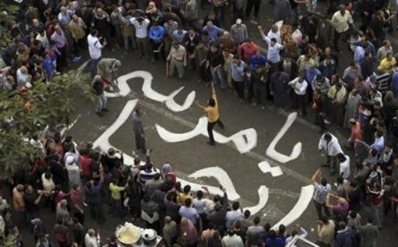 مصر: تظاهرات مؤيدة ومعارضة لمرسي تخلّف عشرات الجرحى