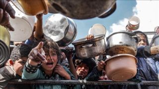 يستمر الكيان الصهيوني بحرب الإبادة والتجويع للفلسطينيين