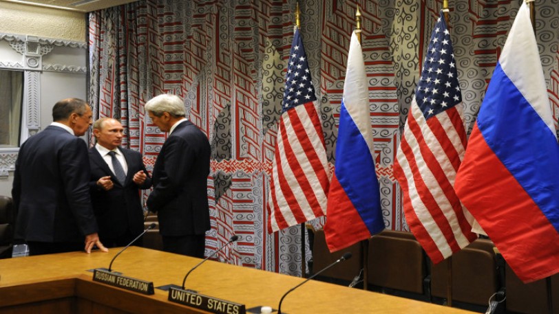 الكرملين: بوتين يلتقي كيري الثلاثاء في موسكو