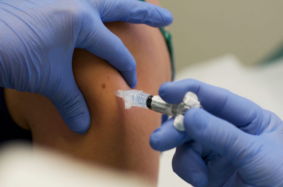 وزارة الصحة تحدد الفئات المستبعدة من اللقاح