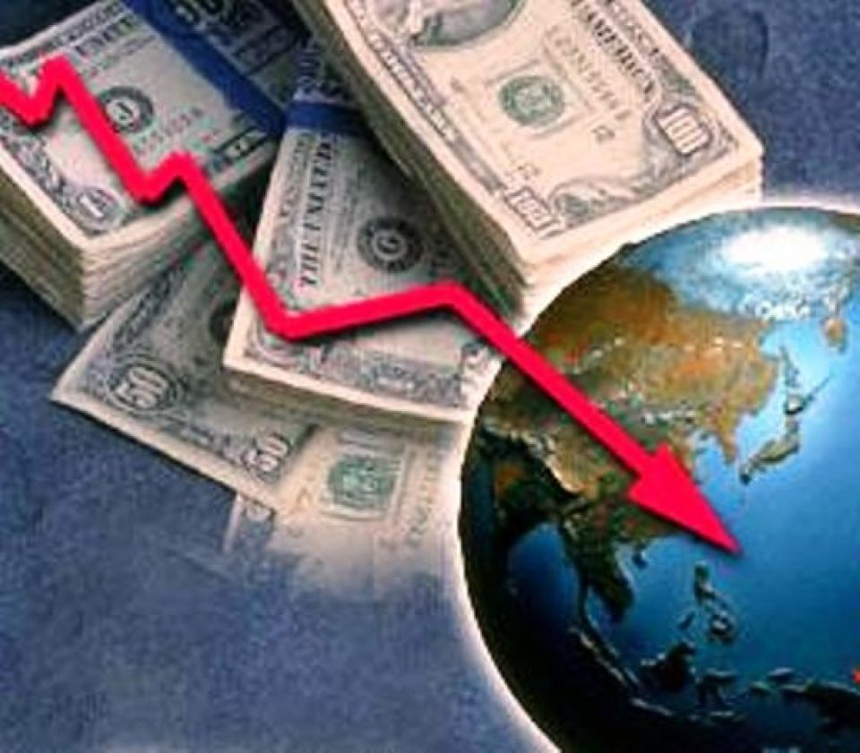 انهيار الرأسمالية... المرحلة الثانية  الانهيار التجاري والسياسي (2/3)