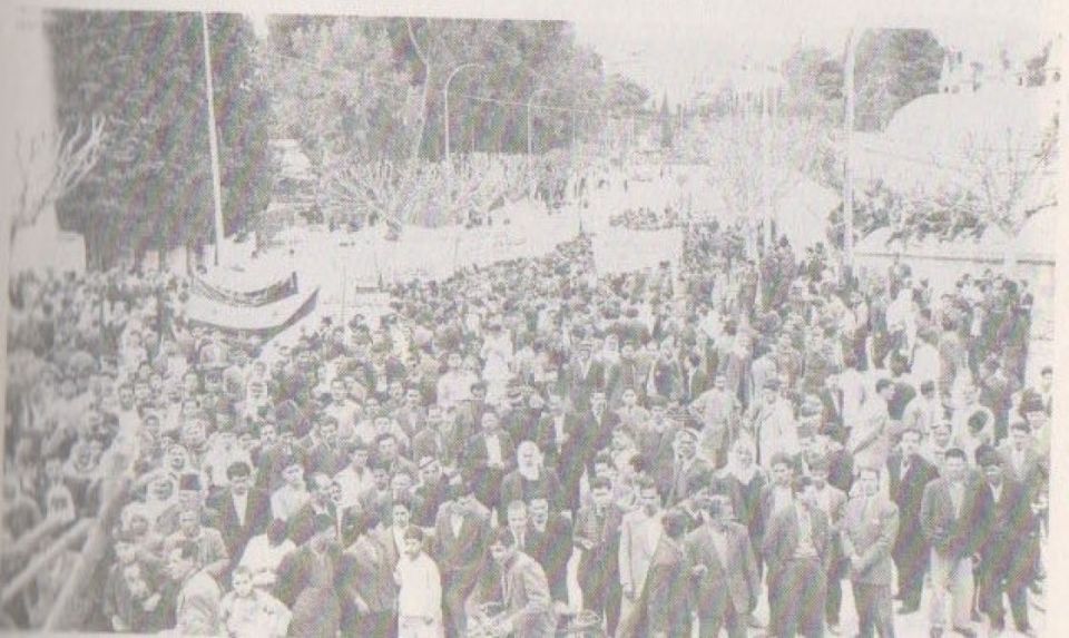 العلاقة بين الحركة العمالية والقوى السياسية