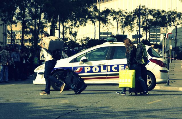  المهاجم معروف لدى الأجهزة الأمنية على خلفية ارتكاب جرائم