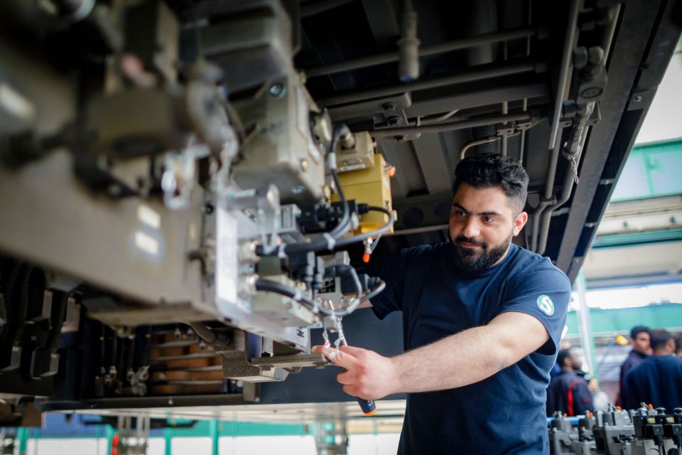 رضا العمال النقابي والوظيفي