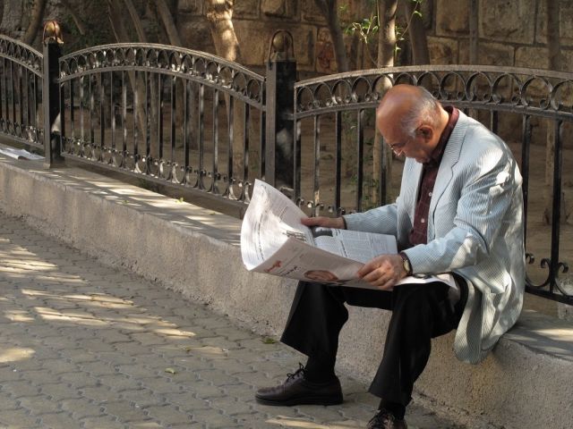 الصحافة الساخرة