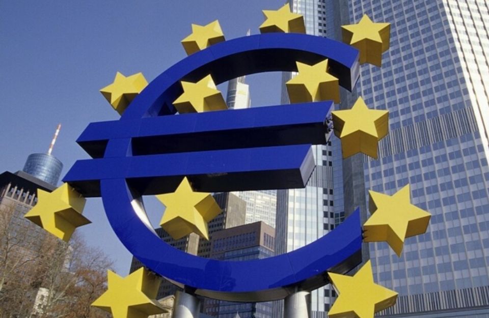 الاتحاد الأوروبي يحذر من توسيع أمريكا للرسوم الجمركية لتشمل 97% من صادراته