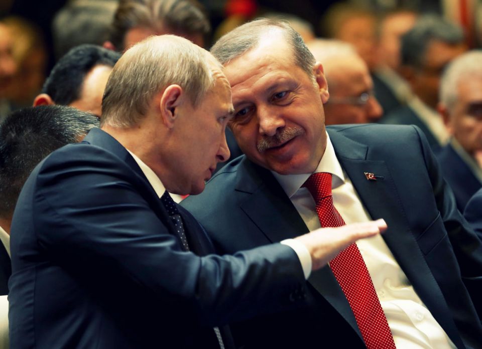 بوتين وأردوغان يبحثان الأزمة السورية