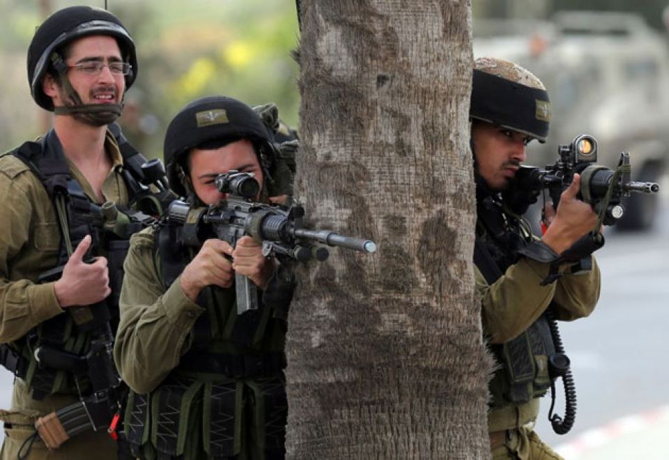 فلسطين: رصاصة اغتيال شيرين كانت «متفجّرة»، وعمليتا إطلاق نار قرب جنين والقدس، واقتحام للأقصى