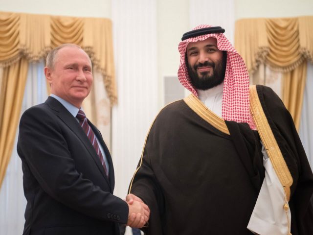 بوتين وابن سلمان يتباحثان بتسوية أزمات المنطقة وتعزيز تعاون &laquo;أوبك+&raquo;