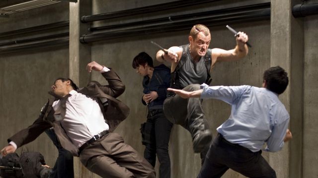 &laquo;رجال الاستحواذ&raquo;.. في هيئة شايلوك