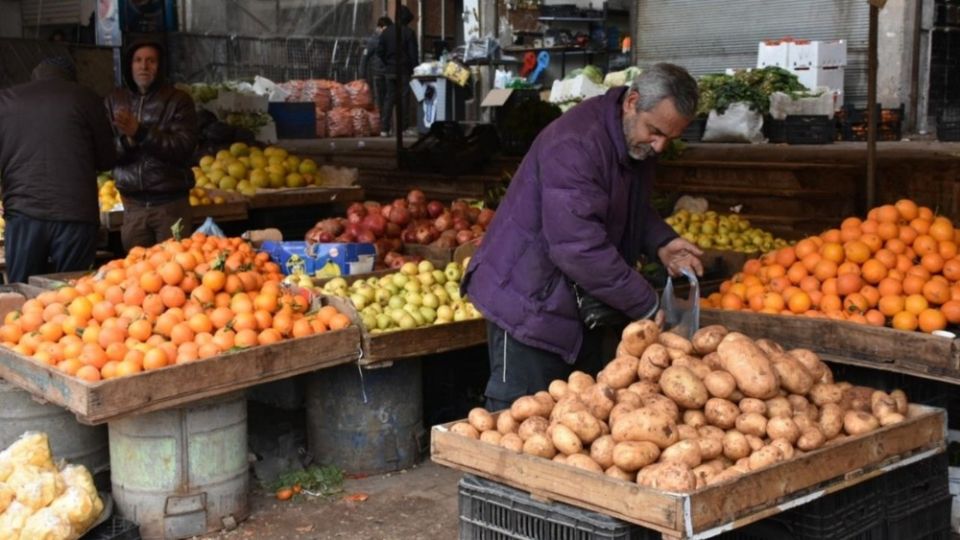 المواد الغذائية وهم انخفاض الأسعار والخشية من الدولرة القادمة!