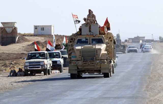 برلماني عراقي يطالب حكومته بالكشف عن نوعية الأسلحة القادمة من واشنطن