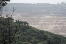 ريف طرطوس: استمرار الاعتصام الشعبي رفضاً لمكب النفايات