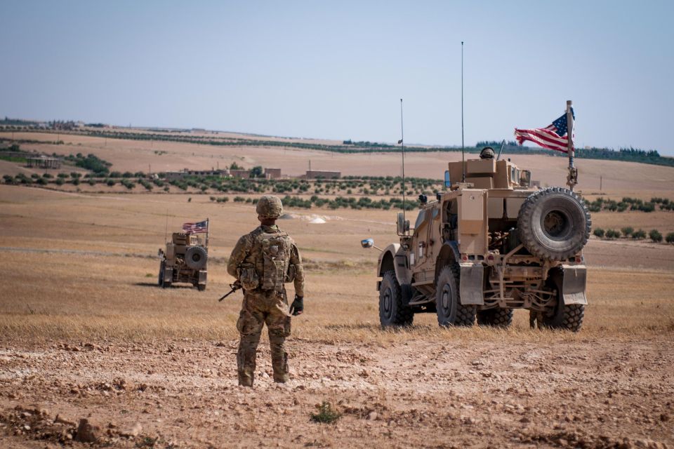 قوات أمريكية إضافية للمنطقة عقب قصف قنصلية إيران بدمشق