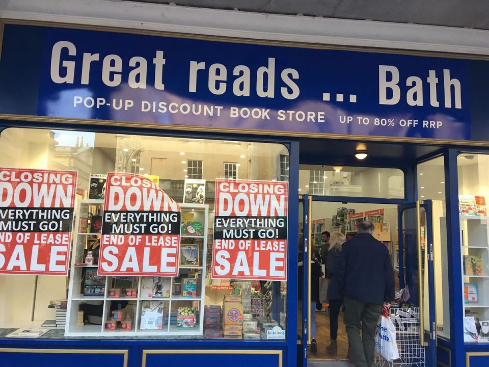 كيف ترى الكتب أزمة بريطانيا