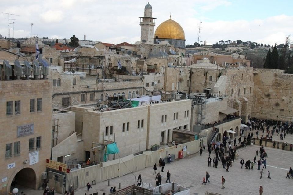 طعن شرطيين للاحتلال في القدس المحتلة