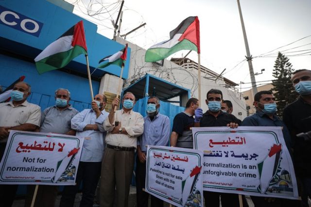 نظام التطبيع الأردني يوقع اتفاقية زراعية مع العدو وسط رفض شعبي ونقابي