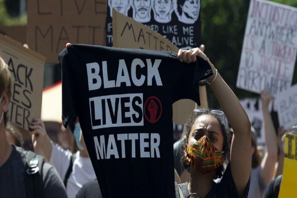 احتجاجات في لندن بعد مقتل شاب أسود برصاص شرطي