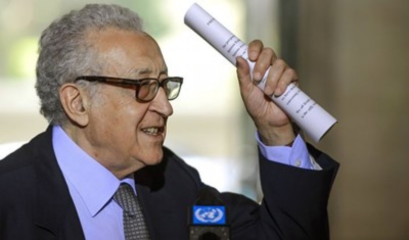 الابراهيمي يبدأ جولة إقليمية تحضيراً لعقد "جنيف 2"