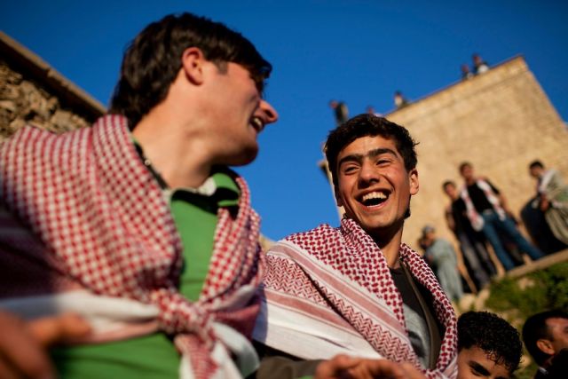 إشكالية الوحدة والتعدد