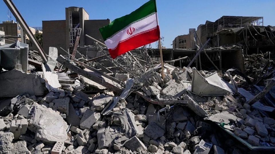 الحكومة الإيرانية تقر خطة لإدارة البلاد أثناء &laquo;حرب طويلة&raquo;