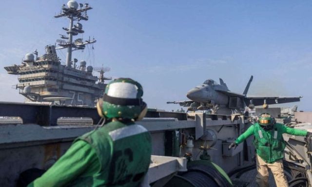 اعترافات أمريكية بإسقاط الحوثيين لطائرة ف18 باستهداف الحاملة هاري ترومان