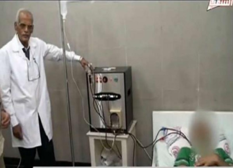 لواء مصري يخترع جهازاً بوسعه علاج فيروس سي والإيدز