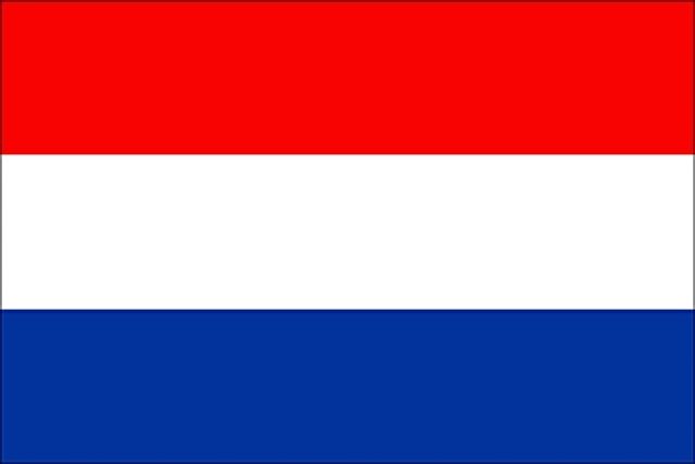 من العراق والصومال وإيران وأفغانستان وإثيوبيا وإريتريا والسودان:  هولندا تحكم قبضتها على أعناق اللاجئين