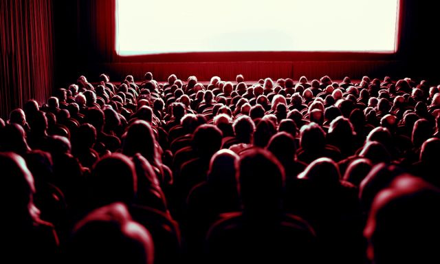 التأثير النفسي للسينما على المشاهد