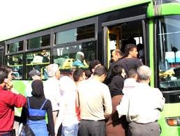 مشكلة الازدحام والمرور يجب ألا تُحل بالمزيد من المعاناة