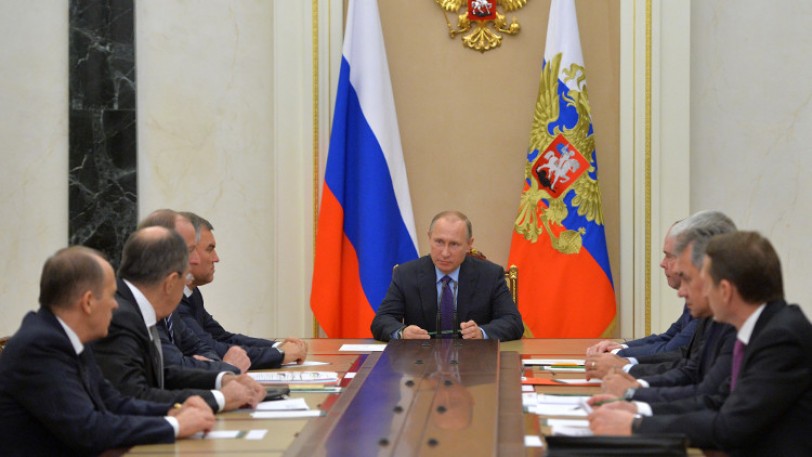 اجتماع مجلس الأمن الروسي تناول كذلك مسائل الوضع الاقتصادي الاجتماعي الداخلي