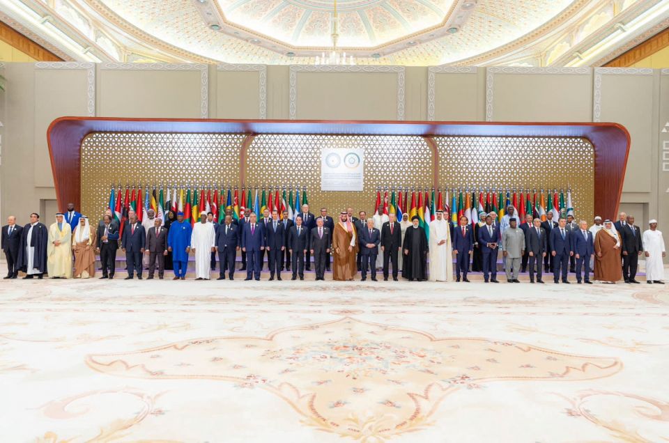 تغطية شاملة لأعمال «القمة العربية الإسلامية المشتركة غير العادية»