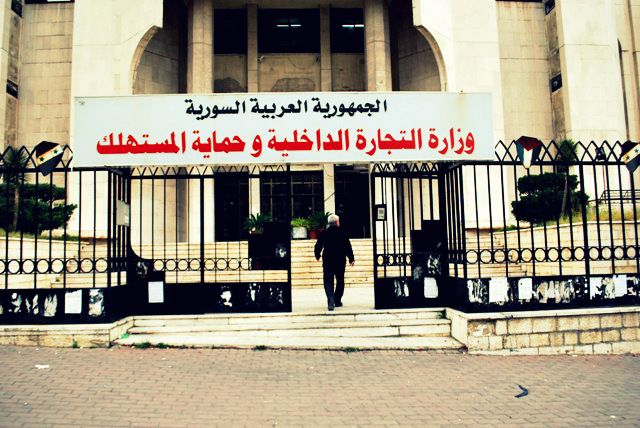 هل هي خطوة استباقية على عمل اللجنة المشكلة بتوجيه من رئاسة مجلس الوزراء، لدراسة واقع عمل هذه المؤسسة