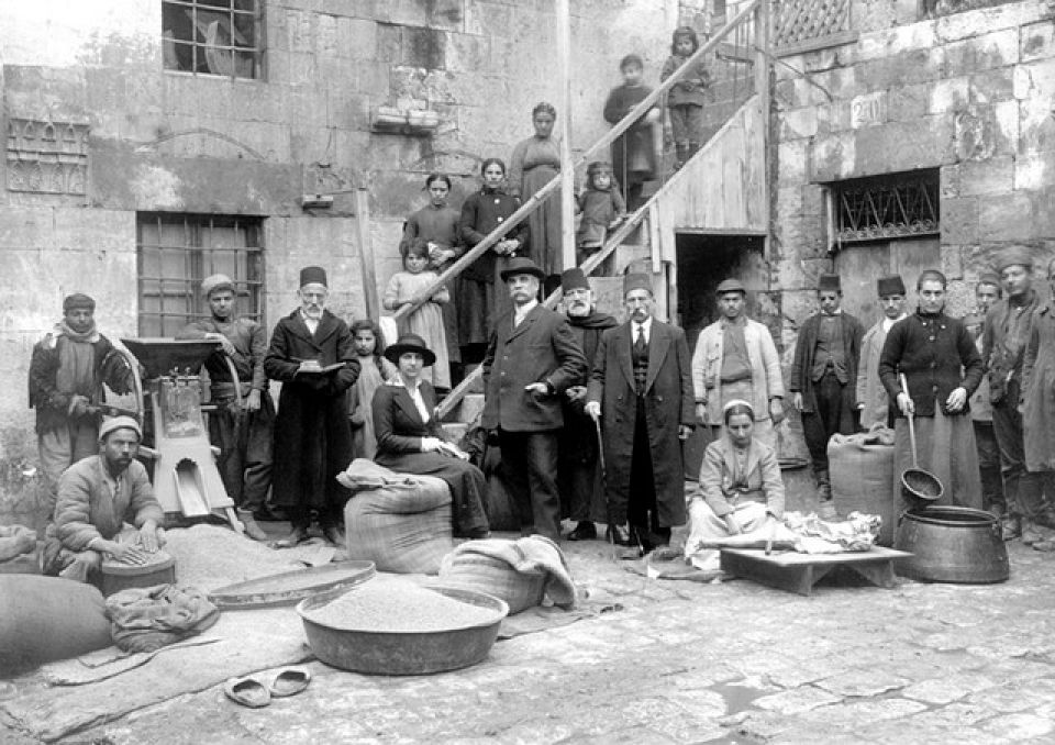 من حكايا مائة عام وعام.. وحكايةُ جدّتي الأرمنية!