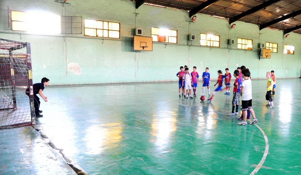 رياضة الأزمة.. اتهامات بـ&laquo;فساد&raquo; الأندية الرياضية مالياً... &laquo;تدريبات في البرد ورياضات بالتطوع..&raquo;