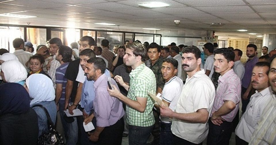 المحروقات نريد عمالاً.. ولا نريد عمالاً!