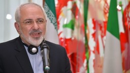 ظريف يؤكد بعد لقائه الفيصل فتح صفحة جديدة بين طهران والرياض