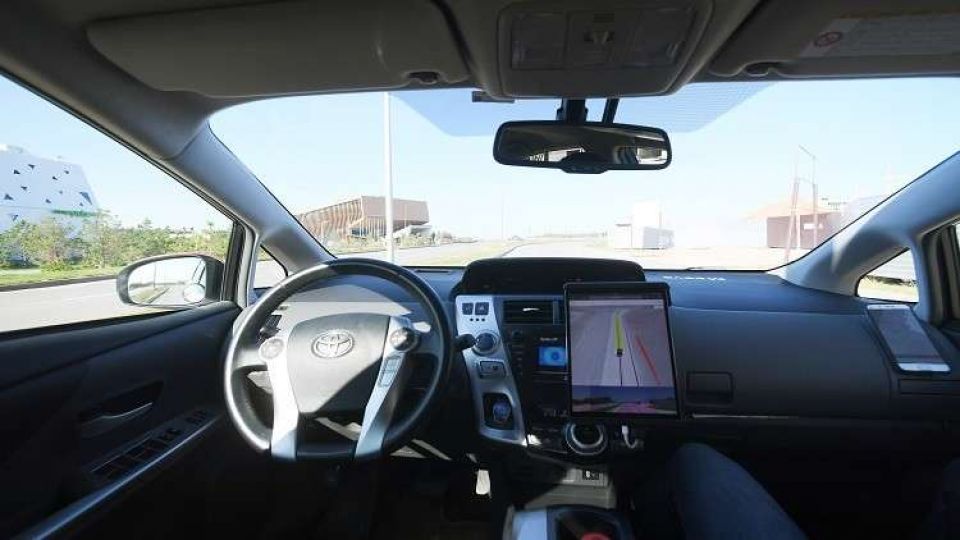 روسيا تختبر السيارات ذاتية القيادة على الطرق العامة