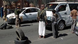 زعيم الحوثيين يهدد بالاستلاء على مدينة مأرب الغنية بالنفط