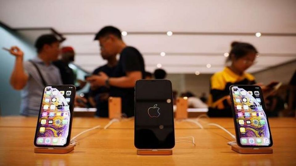 هواتف آيفون الحديثة تعاني من مشاكل جدّية في أمريكا