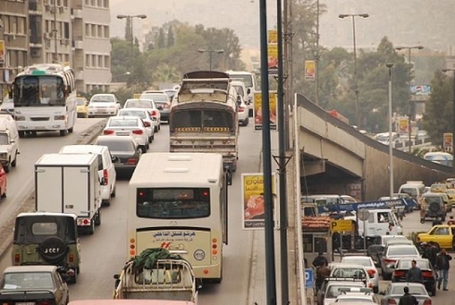 تعرفة النقل الجديدة تفتح أساليب ملتوية للاستغلال... وباصات «هرشو» الأعلى أجراً في دمشق