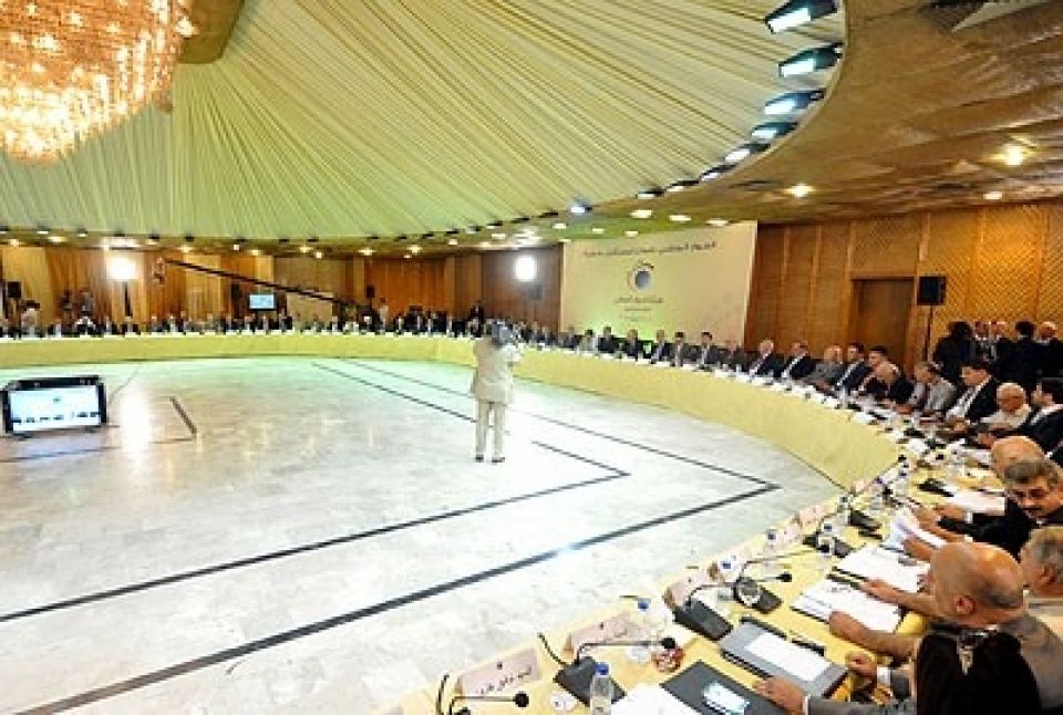 &laquo;الداخلي&raquo; و&laquo;الخارجي&raquo; في الوقت الدامي الضائع