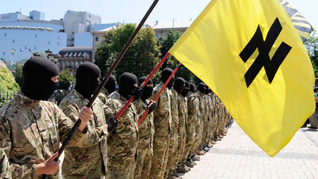 «دواعش» أوكرانيا: شهادات عن جرائم النازيين الجدد