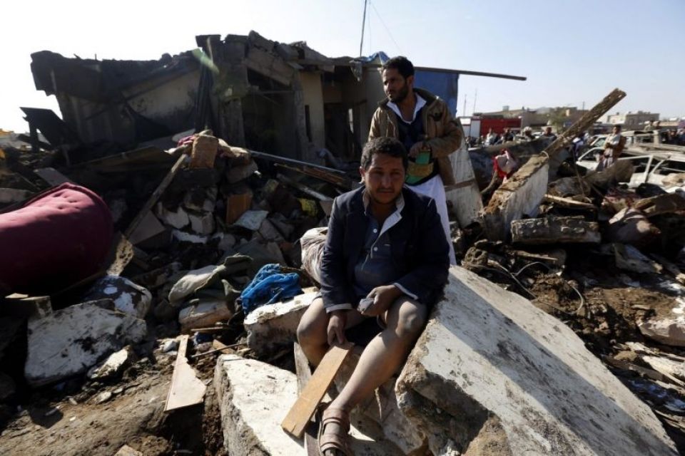 التدخل العسكريفي اليمن: مبادرات وتصعيد