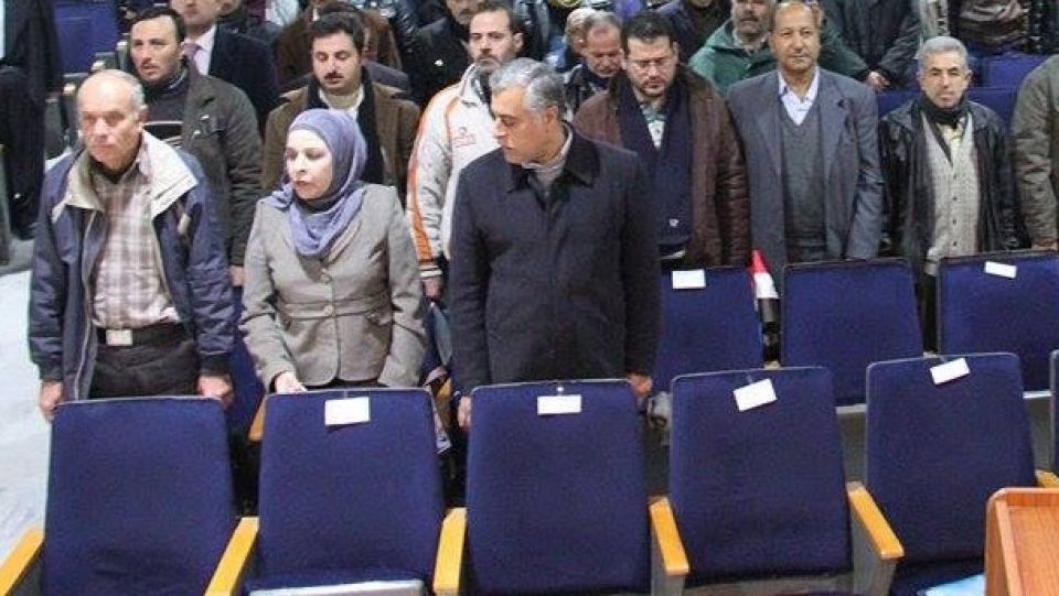 بوجود 35 ألف عامل خارج تجمعاتهم اتحاد عمال محافظة حلب عقد مؤتمره السنوي!